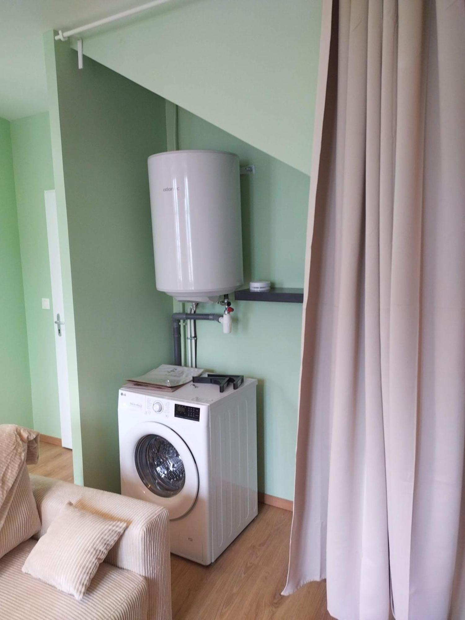 Appartement Neuf, Tout Confort Issoire Exterior foto